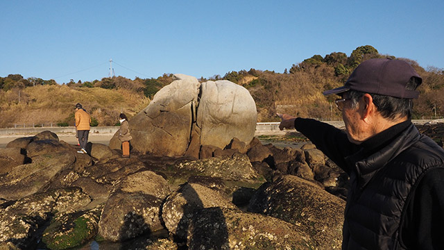 重ね石